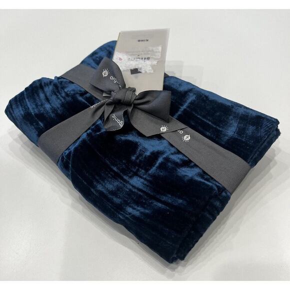 NWT West Elm King Size Velvet Sham Pillowcase Cover Royal Blue - Picture 3 of 7